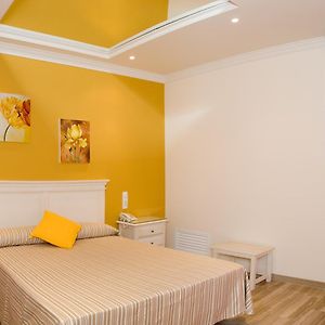 Hotel Los Girasoles